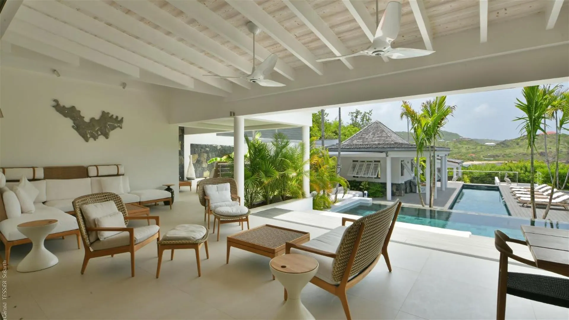 Modern Villa With Two Swimming Pools Petit Cul-de-Sac